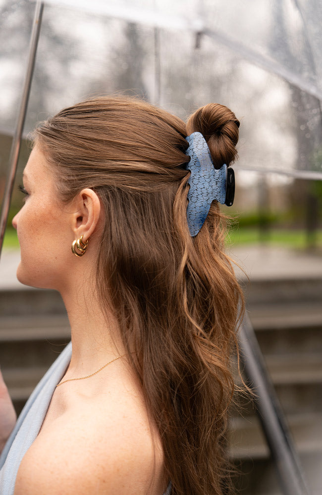 Essence Jumbo Claw Clip - Washed Denim