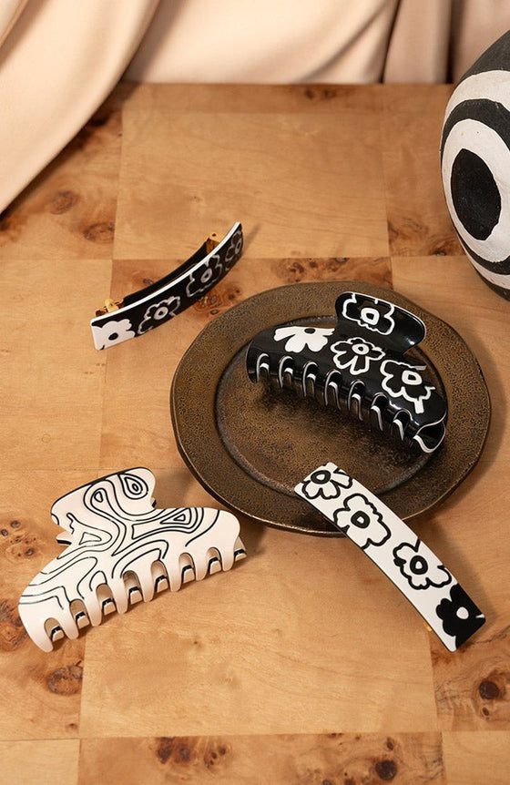 Fiorella Barrette - Floral