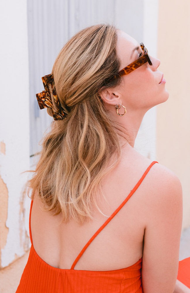 Large Cutout Rectangle Claw Clip - Classic