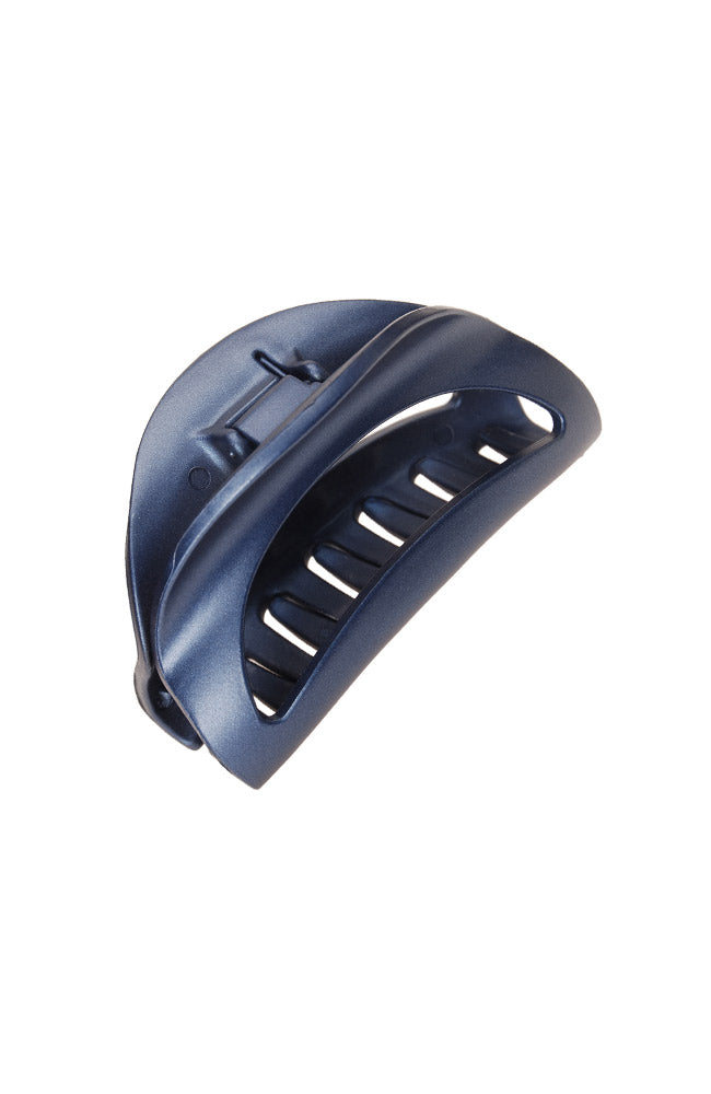 Belle Cutout Curve Claw Clip